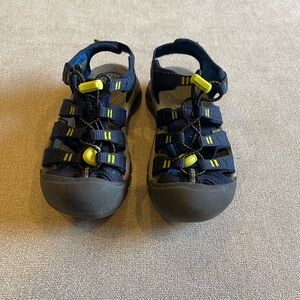 Keen Navy and Yellow Sandals